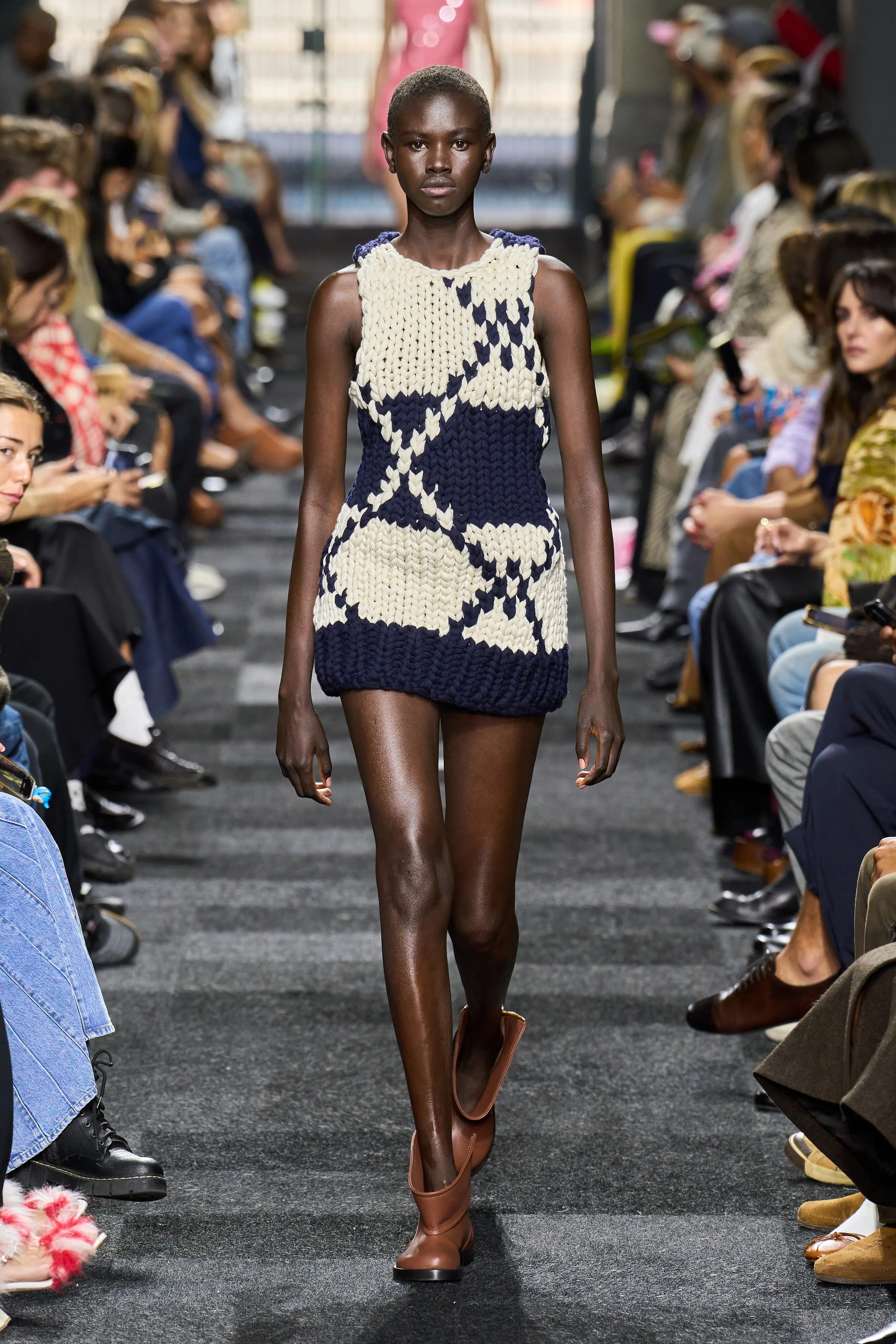 JW ANDERSON SS25 —